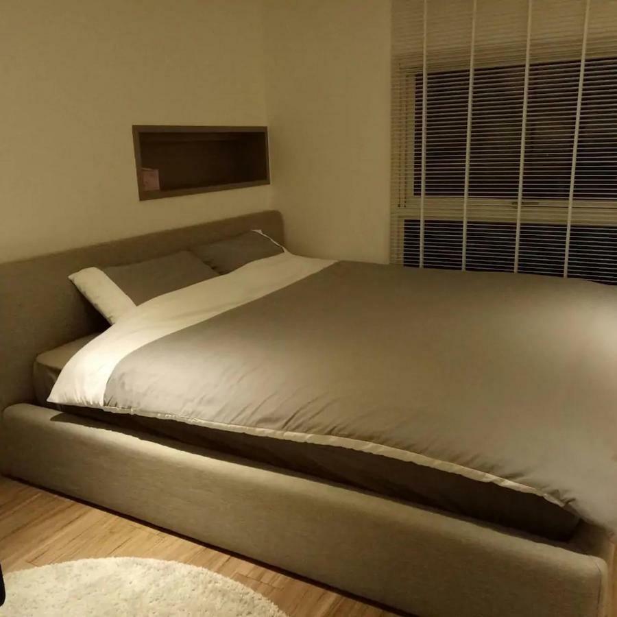 3 Bedrooms And 1 Study And 3 Bathrooms Near Taipei 101 & Mrt المظهر الخارجي الصورة