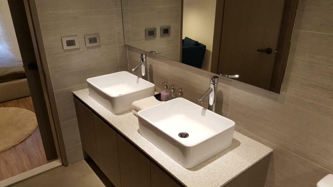 3 Bedrooms And 1 Study And 3 Bathrooms Near Taipei 101 & Mrt المظهر الخارجي الصورة