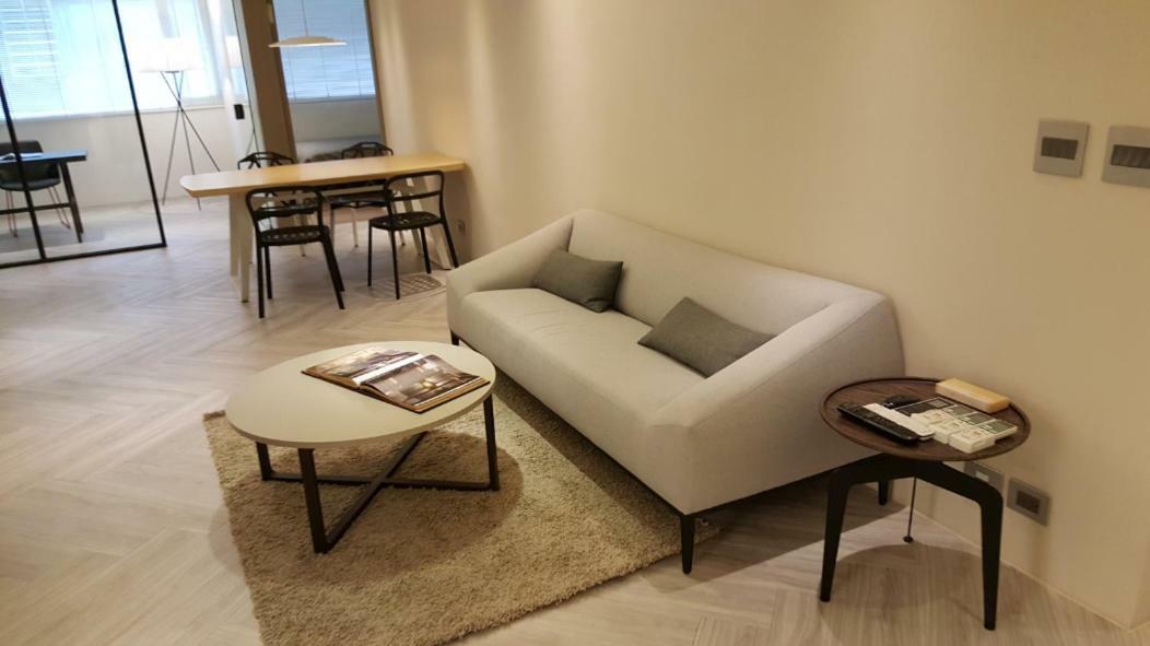3 Bedrooms And 1 Study And 3 Bathrooms Near Taipei 101 & Mrt المظهر الخارجي الصورة