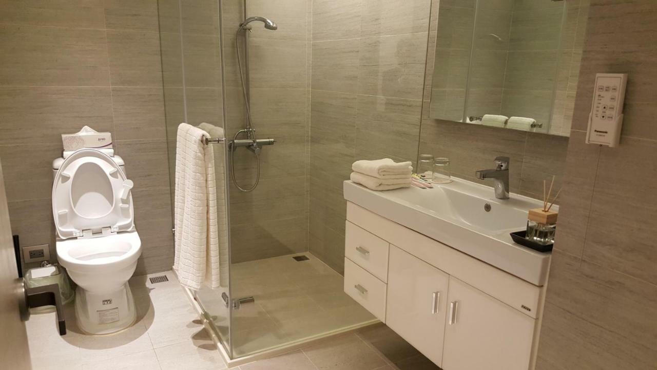3 Bedrooms And 1 Study And 3 Bathrooms Near Taipei 101 & Mrt المظهر الخارجي الصورة