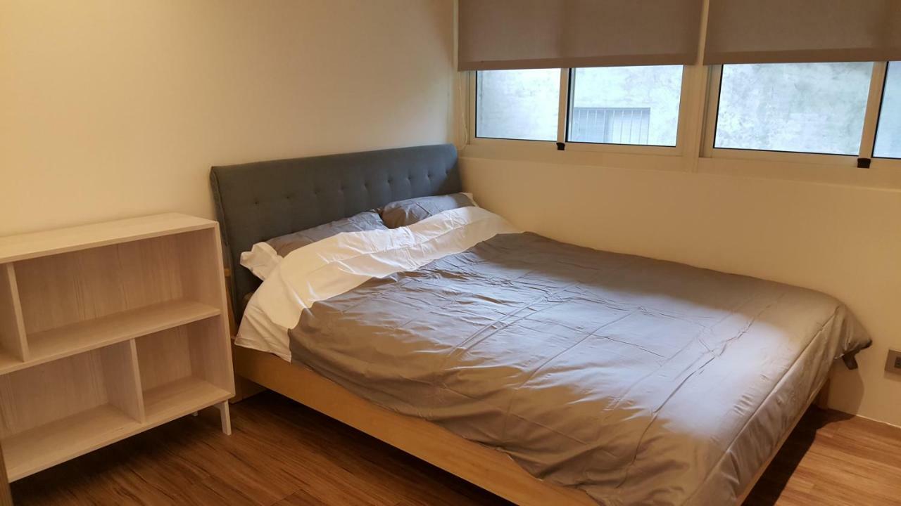3 Bedrooms And 1 Study And 3 Bathrooms Near Taipei 101 & Mrt المظهر الخارجي الصورة